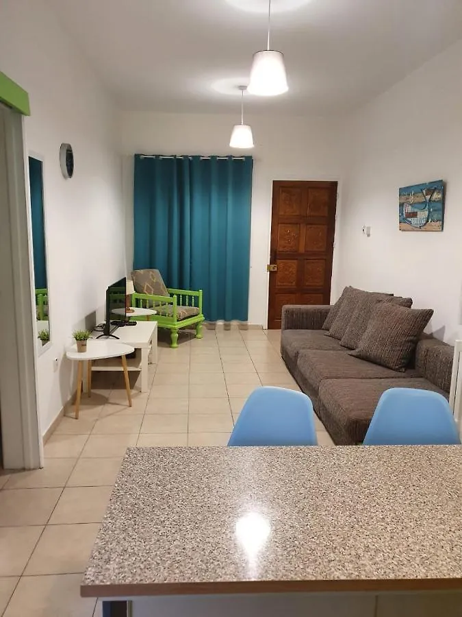 Sea Apartments Larnaca Cypr
