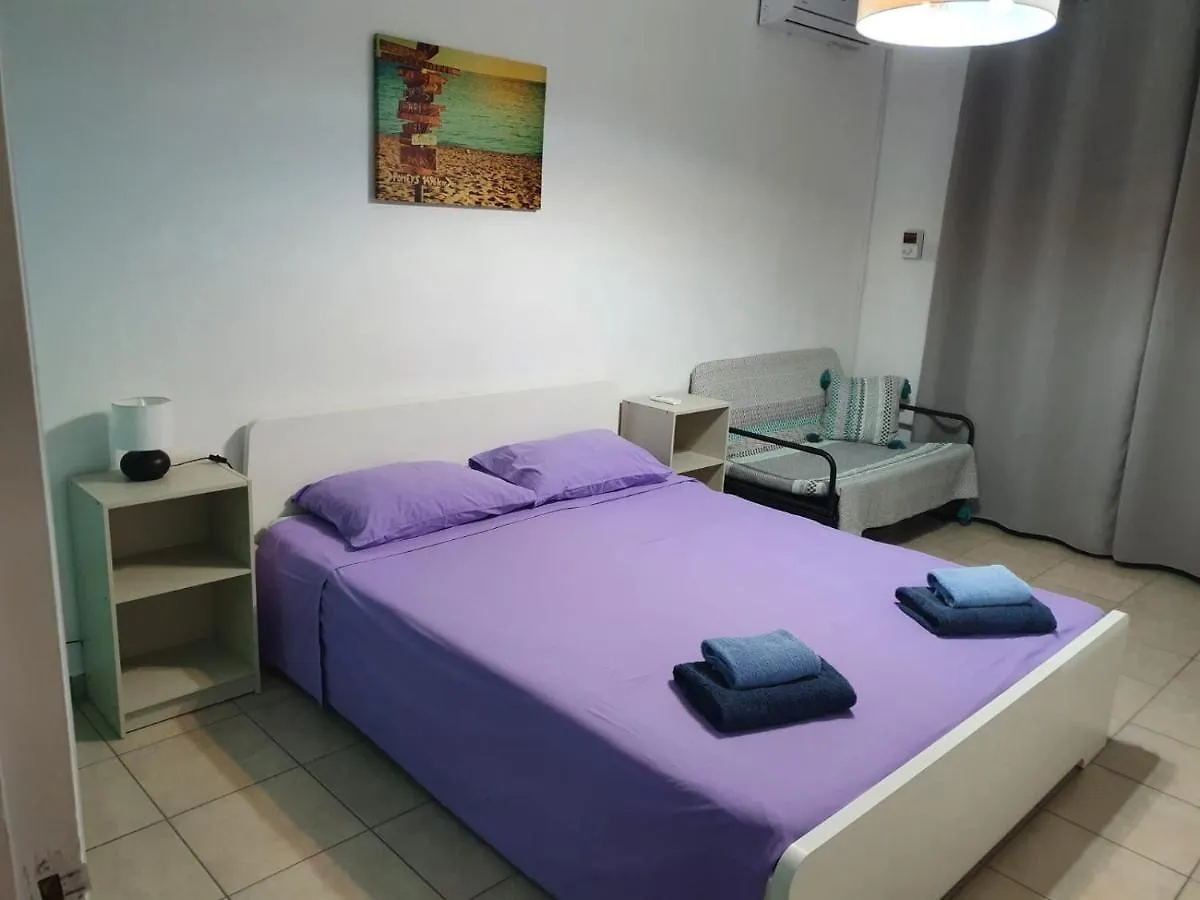 Sea Apartments Larnaca Aparthotel
