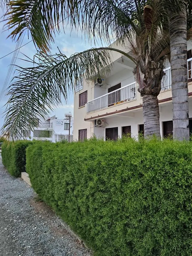Sea Apartments Larnaca