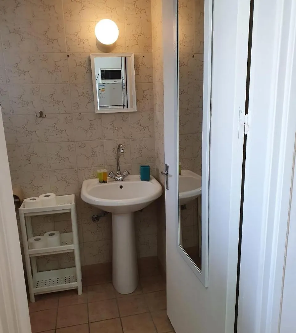 Sea Apartments Larnaca Hotel apartamentowy