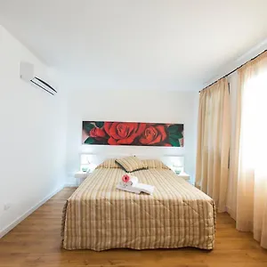 https://operetta-house-larnaka.hotelsatayianapa.com
