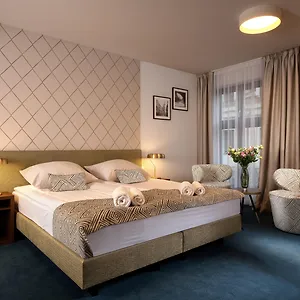 https://xerion-hotel-adults-only.krakowhotelspoland.com